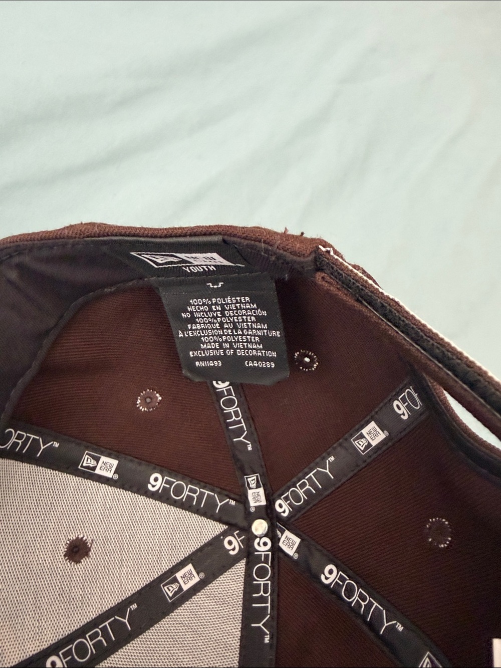 Hat on surface - Picture 3 of 4